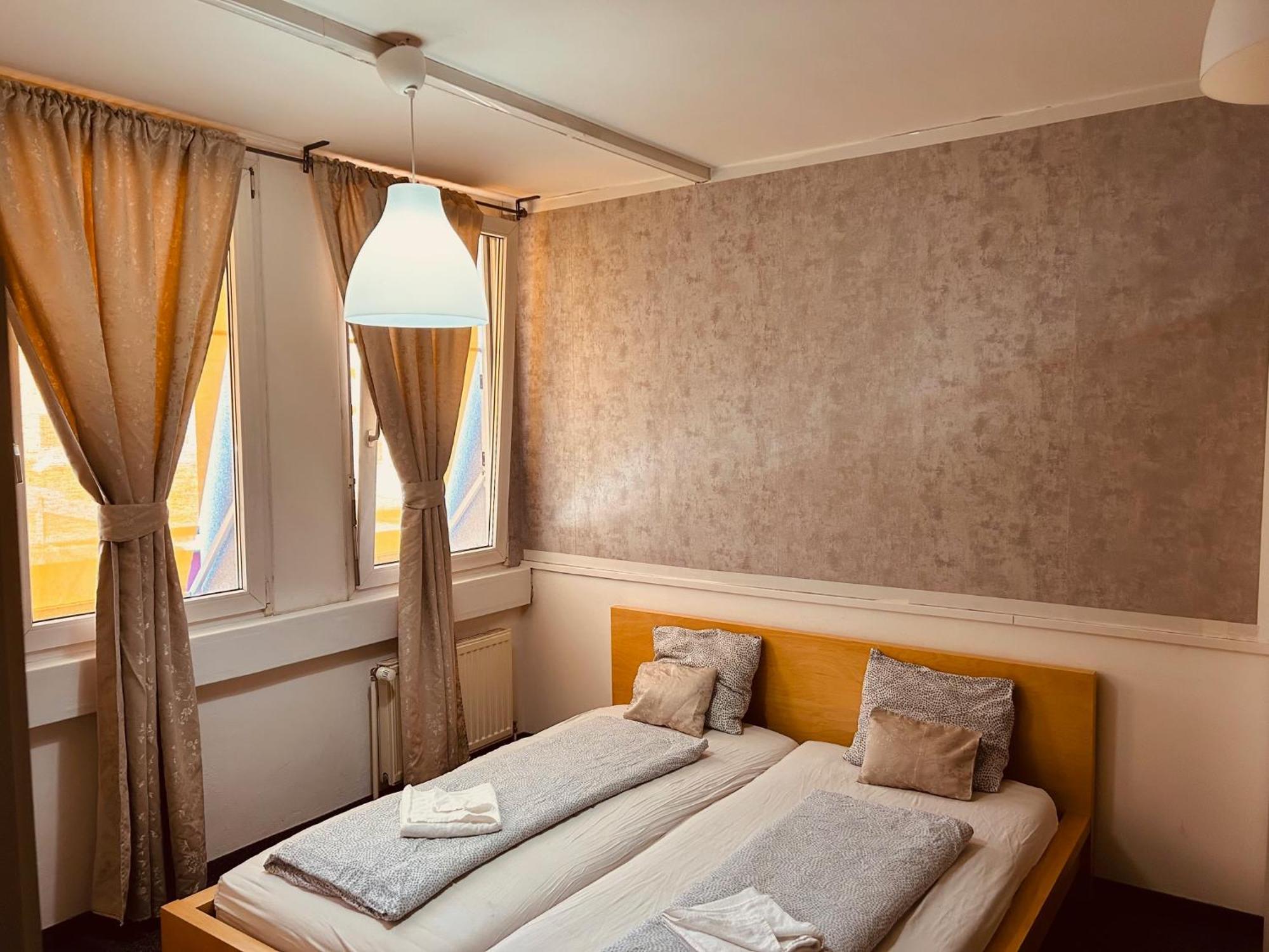 Veni Apartments Грац Екстер'єр фото